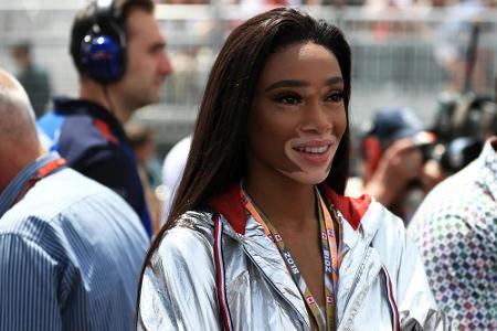 Formel 1: Model Harlow bei Zielflaggen-Fauxpas ohne Schuld Formel 1: Model Harlow bei Zielflaggen-Fauxpas ohne Schuld