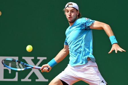 Stuttgart: Zverev erkämpft sich Duell gegen Federer - Molleker und Mayer weiter Stuttgart: Zverev erkämpft sich Duell gegen Federer - Molleker und Mayer weiter