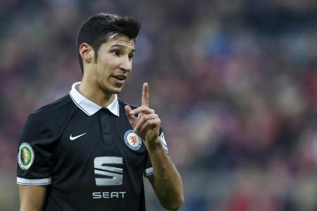 Marcel Correia: Jahn verpflichtet erfahrenen Verteidiger Marcel Correia: Jahn verpflichtet erfahrenen Verteidiger