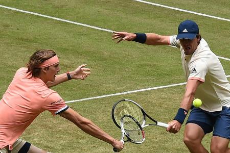 Halle: Zverev-Brüder kassieren Finalniederlage im Doppel