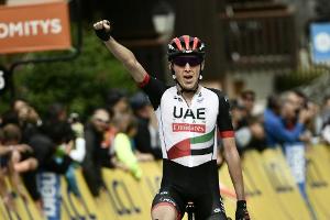 Ire Martin gewinnt zweite Bergetappe der Dauphine - Buchmann Vierter