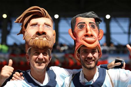 <p>Diese zwei Argentinien-Fans können sich im Handumdrehen zu Messi und di Maria verwandeln.</p>