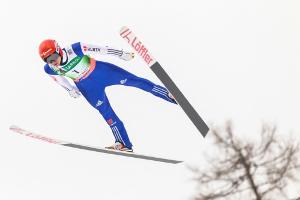 Skispringen: Geiger im Schwarzwald nur von Stoch geschlagen