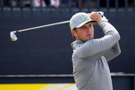 Von Regenpause unbeeindruckt: US-Golfer DeChambeau in Hamburg weiter vorn