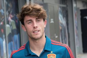 Real verpflichtet Verteidiger Odriozola