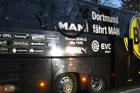Dortmund macht Mannschaftsbus kugelsicher Dortmund macht Mannschaftsbus kugelsicher