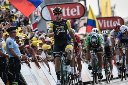 Groenewegen gewinnt 8. Tour-Etappe - Greipel zurückgesetzt Groenewegen gewinnt 8. Tour-Etappe - Greipel zurückgesetzt