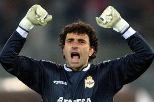 Ex-Nationaltorwart Molina Spaniens neuer Sportdirektor
