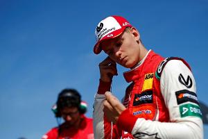 Formel 3: Platz drei und frühes Aus für Mick Schumacher