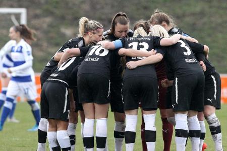 Frauen: Titelverteidiger Wolfsburg startet gegen Frankfurt