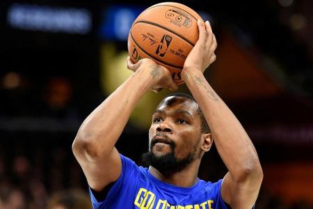 Offiziell: Durant verlängert bei NBA-Champion Golden State Offiziell: Durant verlängert bei NBA-Champion Golden State