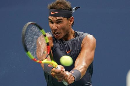 Ferrer gibt auf: Titelverteidiger Nadal spart Kräfte Ferrer gibt auf: Titelverteidiger Nadal spart Kräfte