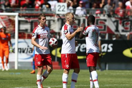 3. Liga: Aufsteiger Cottbus nach zweitem Sieg an der Spitze - Osnabrück gewinnt Derby in Meppen