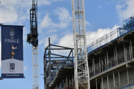 Sicherheitsprobleme: Tottenhams Umzug ins neue Stadion verzögert sich Sicherheitsprobleme: Tottenhams Umzug ins neue Stadion verzögert sich