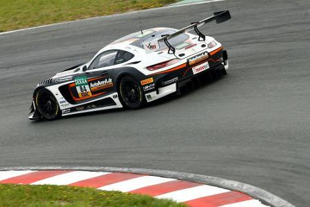 ADAC GT Masters: Götz/Pommer bleiben in Führung ADAC GT Masters: Götz/Pommer bleiben in Führung