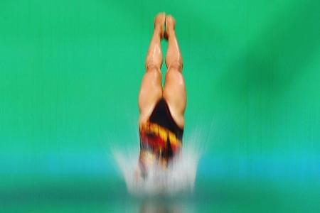 Wasserspringerin Punzel als Vorkampf-Erste ins 1-m-Finale