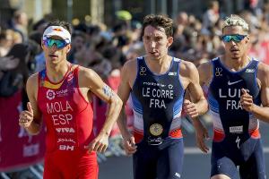 Sieg an Le Corre - Triathlet Schomburg überrascht als Zehnter