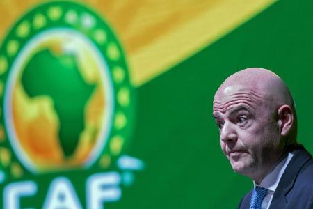 CAF sperrt acht Offizielle nach Korruptions-Skandal CAF sperrt acht Offizielle nach Korruptions-Skandal