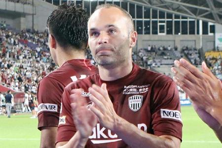 Kobe verliert trotz Podolski und Iniesta 0:2 gegen Yokohama Kobe verliert trotz Podolski und Iniesta 0:2 gegen Yokohama