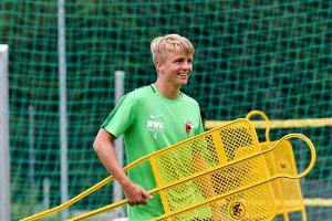 Augsburgs Felix Götze: "Umgang mit Mario war nicht fair"