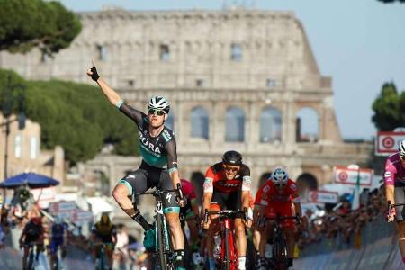 Giro d'Italia: Fünf Bergankünfte, Schlussetappe in Verona