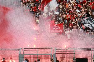 Mainz: Polizei durchsucht Wohnungen von Ultras