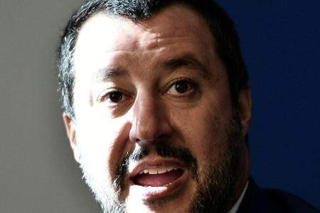 Italien: Innenminister will Klubs für Sicherheitskosten aufkommen lassen