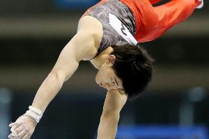 Trotz Knöchelverletzung: Olympiasieger Uchumira zur Kunstturn-WM nach Doha