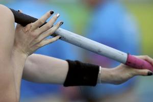 Olympische Jugendspiele: Wildgrube holt Gold im Stabhochsprung