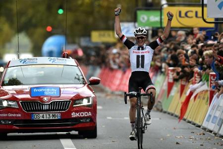 Radsport: Däne Kragh Andersen gewinnt Paris-Tours - Greipel 27.
