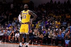 Lakers verlieren bei James-Debüt - Bonga mit Kurzeinsatz