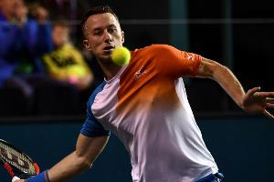 Kohlschreiber beim Masters in Paris in Runde zwei