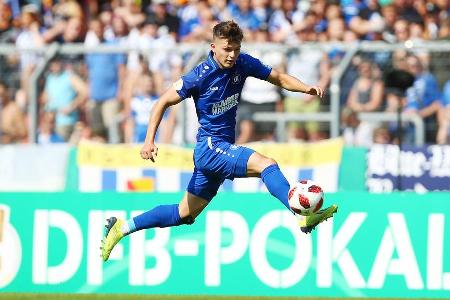 Florent Muslija (Karlsruher SC → Hannover 96, Ablöse unbekannt)