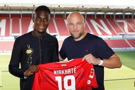 Moussa Niakhaté (FC Metz → 1 FSV Mainz 05, Ablöse unbekannt)