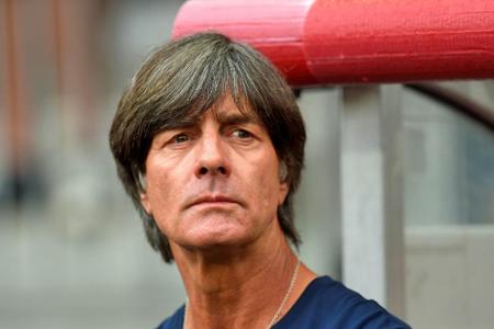 Löw setzt beim Neustart auch auf die Novizen