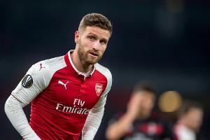 Mustafi droht wegen Doppeladler-Geste Ungemach