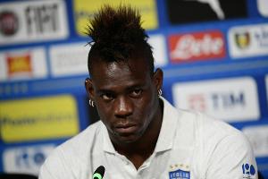 Italien: Balotelli steht wieder in der Kritik