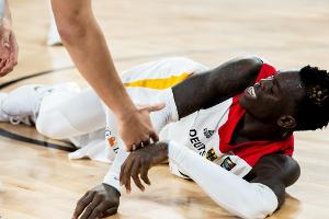 Basketballer kassieren trotz starkem Schröder erste Niederlage unter Rödl