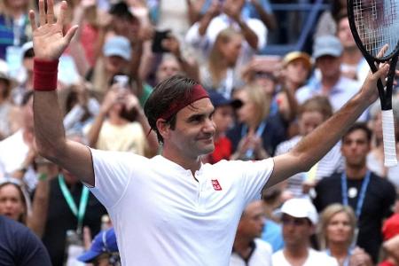 Federer nach souveränem Sieg über Kyrgios im Achtelfinale Federer nach souveränem Sieg über Kyrgios im Achtelfinale