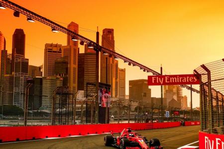 Vettel nach Boxenstopp hinter Verstappen zurückgefallen Vettel nach Boxenstopp hinter Verstappen zurückgefallen