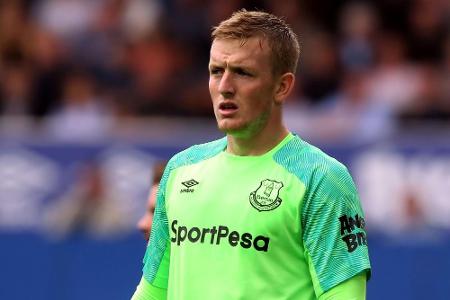 Englands Nationaltorhüter Pickford verlängert Vertrag beim FC Everton