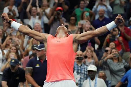 US Open: Nadal und Anderson mit Mühe weiter US Open: Nadal und Anderson mit Mühe weiter