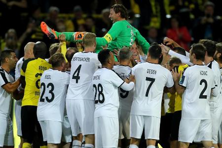 Bei seinem Abschiedsspiel Anfang September 2018 treffen die 'BVB Allstars' mit Legenden wie Jan Koller, Jens Lehmann und Co....