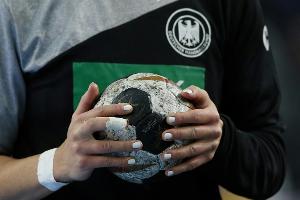 Handballerinnen bei EM gegen Titelverteidiger Norwegen