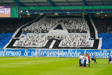 AAAArminia - Tolle Einlage des Bielefelder Fanblocks vor dem DFB-Pokal-Viertelfinale 2014/2015.