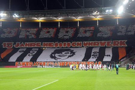 Warum nicht? Die Frankfurter Ultra-Gruppe Droogs feiert sich am 07.12.2014 einfach mal selbst. Anlass: Das 15-jährige besteh...