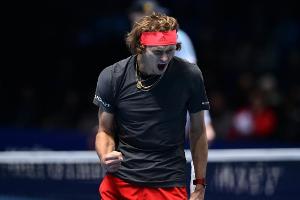 ATP-Finale: Zverev im Halbfinale gegen Federer