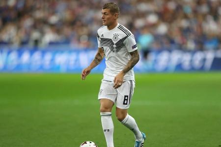 Training nach Ankunft: Kroos beim DFB-Team