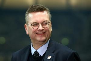 DFB-Präsident Grindel zu Russland-Reise aufgebrochen