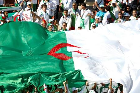 30 Festnahmen nach Ausschreitungen in Algerien - Zehn Polizisten verletzt